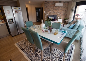 شقة 2 + 1 في غوزالوبا لارا أنطاليا