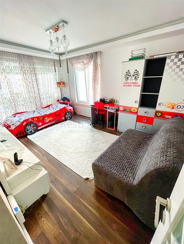 شقة فاخرة 4 + 1 تطل على البحر الأبيض المتوسط ​​في أنطاليا