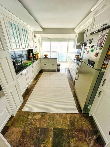 شقة فاخرة 4 + 1 تطل على البحر الأبيض المتوسط ​​في أنطاليا