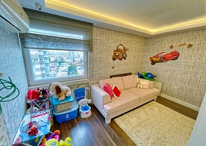 شقة فاخرة 4 + 1 تطل على البحر الأبيض المتوسط ​​في أنطاليا