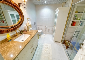 شقة فاخرة 4 + 1 تطل على البحر الأبيض المتوسط ​​في أنطاليا