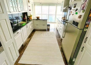 شقة فاخرة 4 + 1 تطل على البحر الأبيض المتوسط ​​في أنطاليا