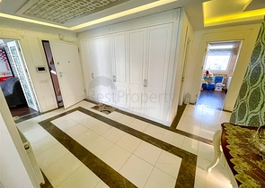 شقة فاخرة 4 + 1 تطل على البحر الأبيض المتوسط ​​في أنطاليا