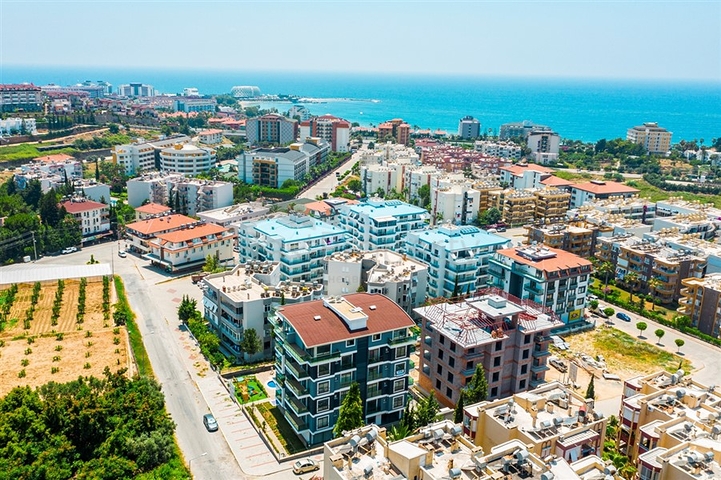 مجمع فاخر انيق -قريب من البحر - في افسلار / الانيا 