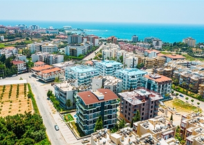 مجمع فاخر انيق -قريب من البحر - في افسلار / الانيا 