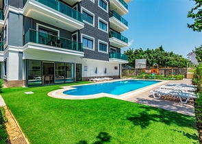 مجمع فاخر انيق -قريب من البحر - في افسلار / الانيا 