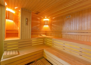 مجمع فاخر انيق -قريب من البحر - في افسلار / الانيا 