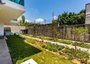 مجمع فاخر انيق -قريب من البحر - في افسلار / الانيا 