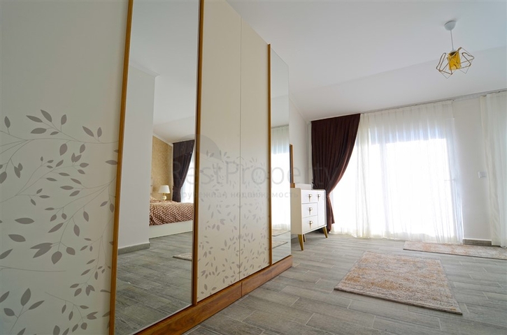 مجمع انيق -دوبلكس 2 غرفة وصالة - قريبة من البحر - في كاستل / الانيا 