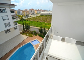 مجمع انيق -دوبلكس 2 غرفة وصالة - قريبة من البحر - في كاستل / الانيا 