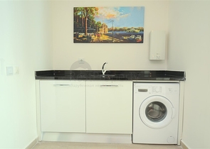 مجمع انيق -دوبلكس 2 غرفة وصالة - قريبة من البحر - في كاستل / الانيا 