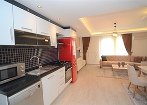 مجمع انيق -دوبلكس 2 غرفة وصالة - قريبة من البحر - في كاستل / الانيا 