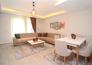 مجمع انيق -دوبلكس 2 غرفة وصالة - قريبة من البحر - في كاستل / الانيا 