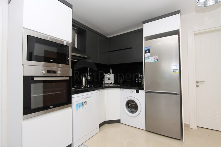 اطلالة بحر - شقة 2 غرفة وصالة -مجمع حديث -في كارجي جاك / الانيا 