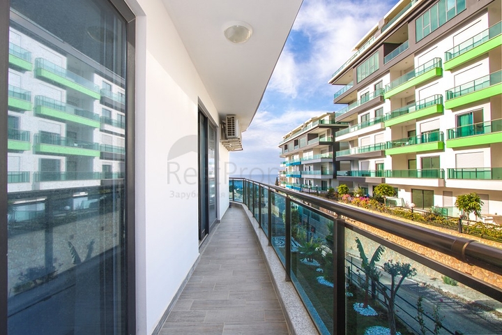 اطلالة بحر - شقة 2 غرفة وصالة -مجمع حديث -في كارجي جاك / الانيا 