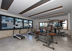 اطلالة بحر - شقة 2 غرفة وصالة -مجمع حديث -في كارجي جاك / الانيا 