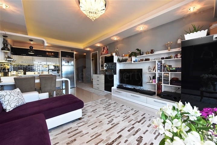 اطلالة بحر - شقة 2 غرفة وصالة -ضمن مجمع نظام فندقي -في الانيا 