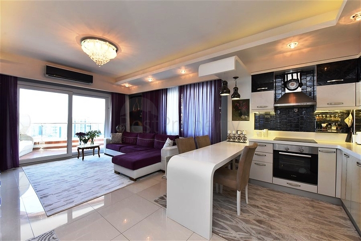 اطلالة بحر - شقة 2 غرفة وصالة -ضمن مجمع نظام فندقي -في الانيا 