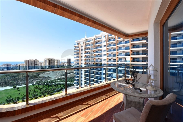 اطلالة بحر - شقة 2 غرفة وصالة -ضمن مجمع نظام فندقي -في الانيا 