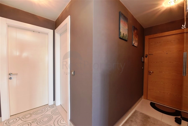 اطلالة بحر - شقة 2 غرفة وصالة -ضمن مجمع نظام فندقي -في الانيا 