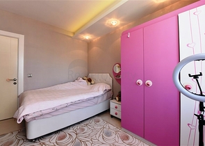 اطلالة بحر - شقة 2 غرفة وصالة -ضمن مجمع نظام فندقي -في الانيا 