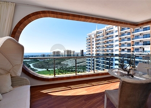 اطلالة بحر - شقة 2 غرفة وصالة -ضمن مجمع نظام فندقي -في الانيا 