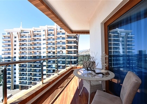 اطلالة بحر - شقة 2 غرفة وصالة -ضمن مجمع نظام فندقي -في الانيا 