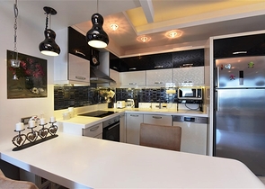 اطلالة بحر - شقة 2 غرفة وصالة -ضمن مجمع نظام فندقي -في الانيا 