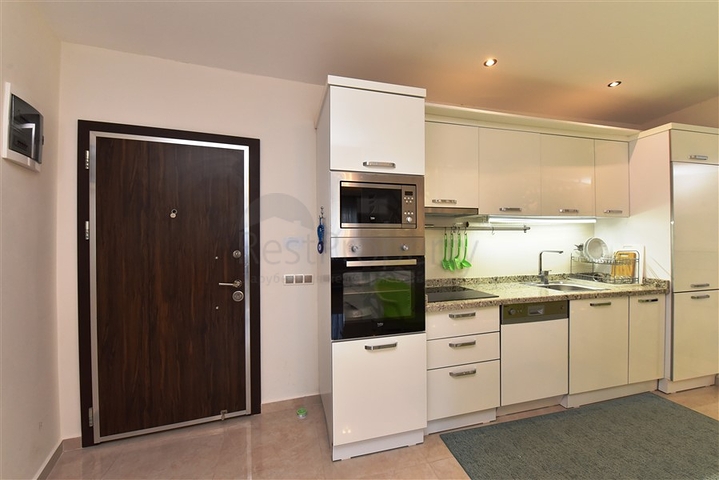 ضمن مجمع 5 نجوم - سعر مناسب -شقة استديو مفروشة -في مهموتلار / الانيا 