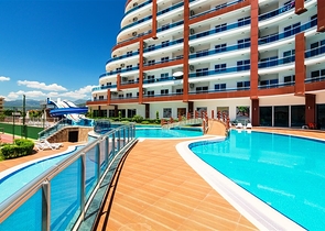 ضمن مجمع 5 نجوم - سعر مناسب -شقة استديو مفروشة -في مهموتلار / الانيا 