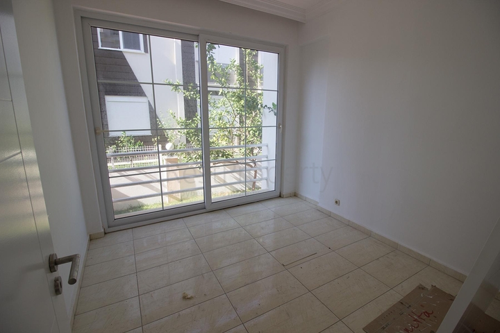 شقة فسيحة 3 + 1 بسعر مناسب في بيليك