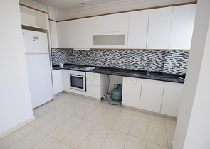 شقة فسيحة 3 + 1 بسعر مناسب في بيليك