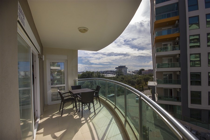 مجمع بخدمات 5 نجوم - شقة 2 غرفة وصالة -في افسلار / الانيا 