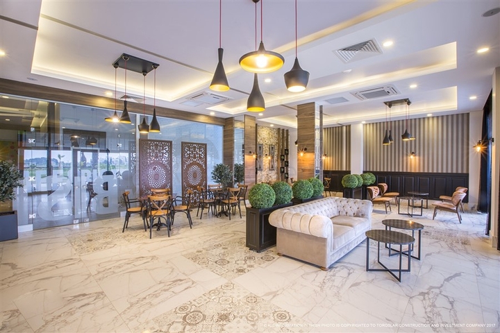 اطلالة بحر -شقة 1 غرفة وصالة -ضمن مجمع 5 نجوم -في افسلار / الانيا 