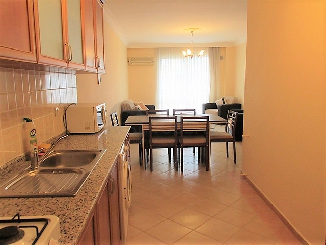 شقة ضمن منطقة مركزية - تصميم 2 غرفة وصالة -في اوبا / الانيا 