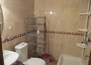 شقة ضمن منطقة مركزية - تصميم 2 غرفة وصالة -في اوبا / الانيا 