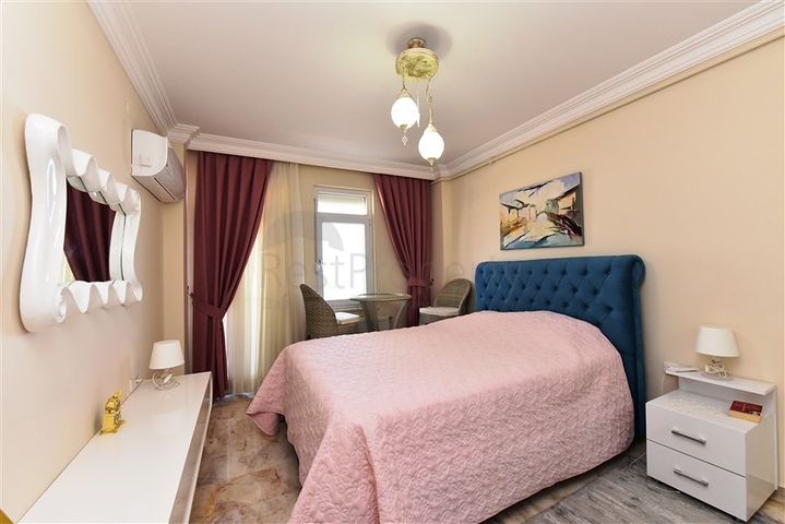 اطلالة بحر مباشرة - شقة عائلية 2 غرفة وصالة -ضمن مجمع - في مهموتلار / الانيا 