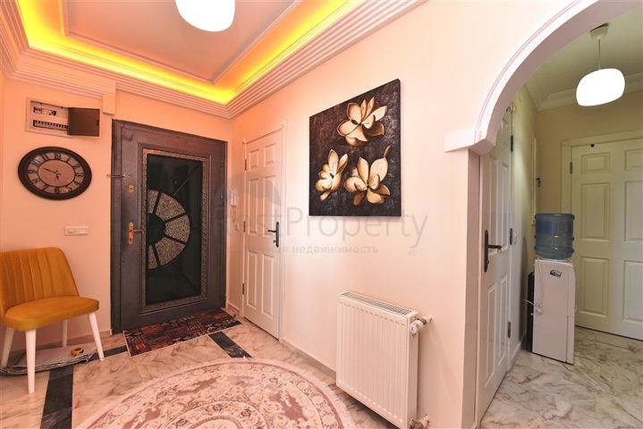 اطلالة بحر مباشرة - شقة عائلية 2 غرفة وصالة -ضمن مجمع - في مهموتلار / الانيا 