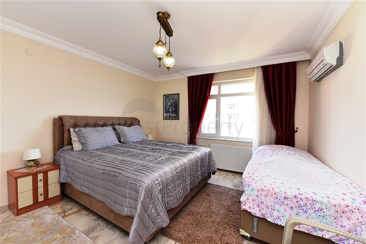 اطلالة بحر مباشرة - شقة عائلية 2 غرفة وصالة -ضمن مجمع - في مهموتلار / الانيا 