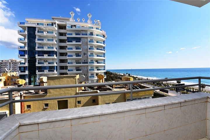 اطلالة بحر مباشرة - شقة عائلية 2 غرفة وصالة -ضمن مجمع - في مهموتلار / الانيا 