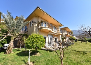 فيلا مستقلة - 3 غرف وصالة -ضمن مجمع يضم خدمات 5 نجوم -في كارجي جاك / الانيا 