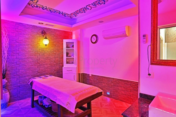 ضمن مجمع عائلي يضم كافة الخدمات -شقة 2 غرفة وصالة -في افسلار /الانيا 