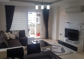 ضمن مجمع عائلي يضم كافة الخدمات -شقة 2 غرفة وصالة -في افسلار /الانيا 