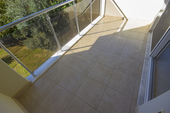 سعر منافس -شقة 2 غرفة وصالة -ضمن مجمع فاخر -في افسلار /الانيا 