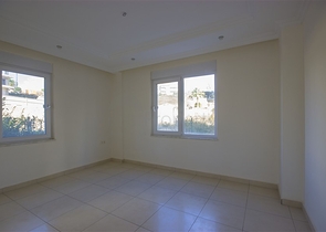 سعر منافس -شقة 2 غرفة وصالة -ضمن مجمع فاخر -في افسلار /الانيا 