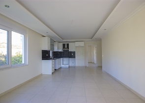 سعر منافس -شقة 2 غرفة وصالة -ضمن مجمع فاخر -في افسلار /الانيا 