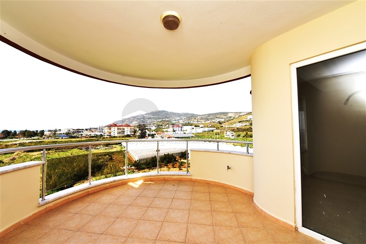 اطلالة بحر -شقة 2 غرفة وصالة -منطقة هادئة -ديمرتاش / الانيا 