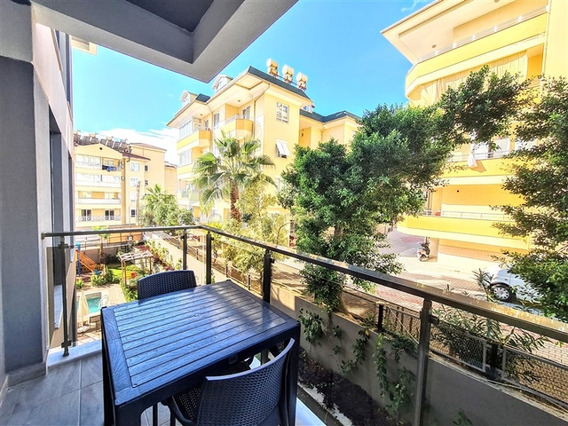 بجانب شاطئ كليوباترا -مجمع حديث - شقة غرفة وصالة -في مركز الانيا 