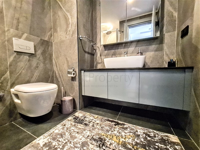 بجانب شاطئ كليوباترا -مجمع حديث - شقة غرفة وصالة -في مركز الانيا 