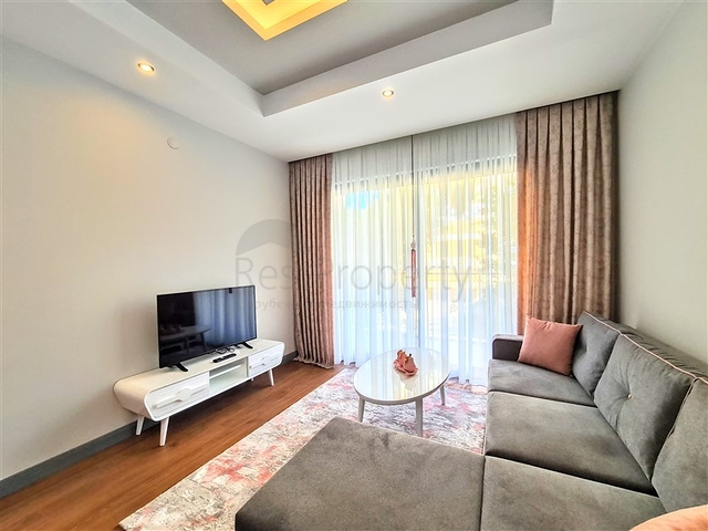 بجانب شاطئ كليوباترا -مجمع حديث - شقة غرفة وصالة -في مركز الانيا 